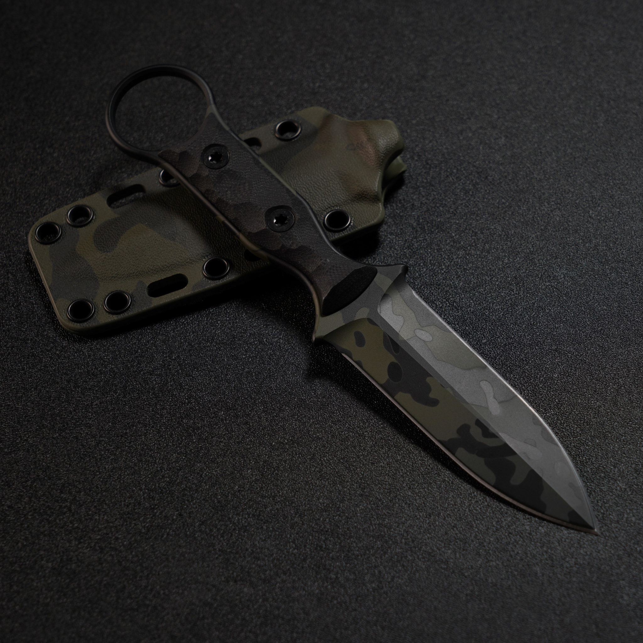 Dagg-R (MCB & Black)